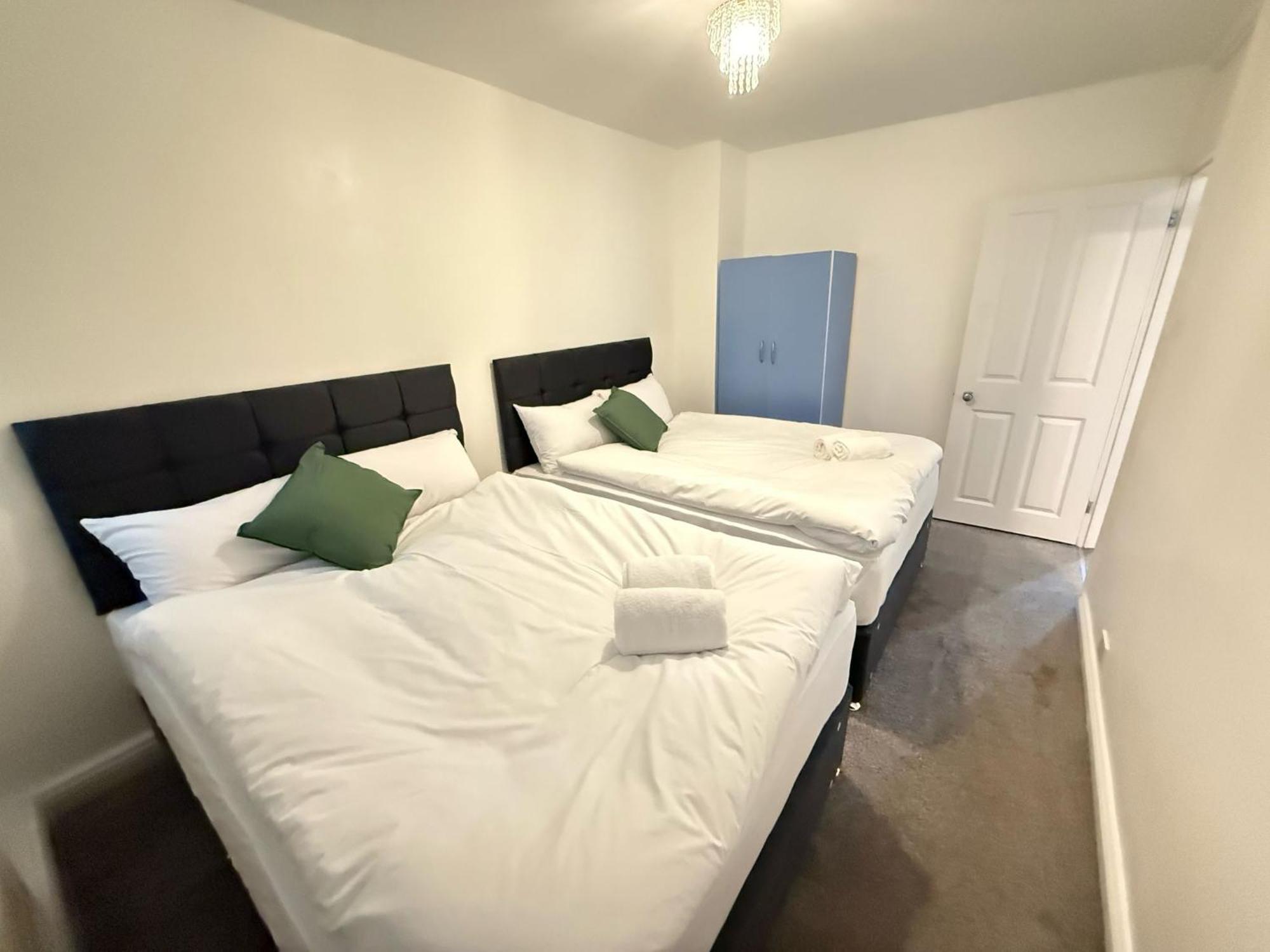 Apartment 3 Bedroom Garden House Maida Vale *